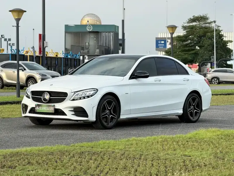Mercedes-Benz C-Class, 2020
