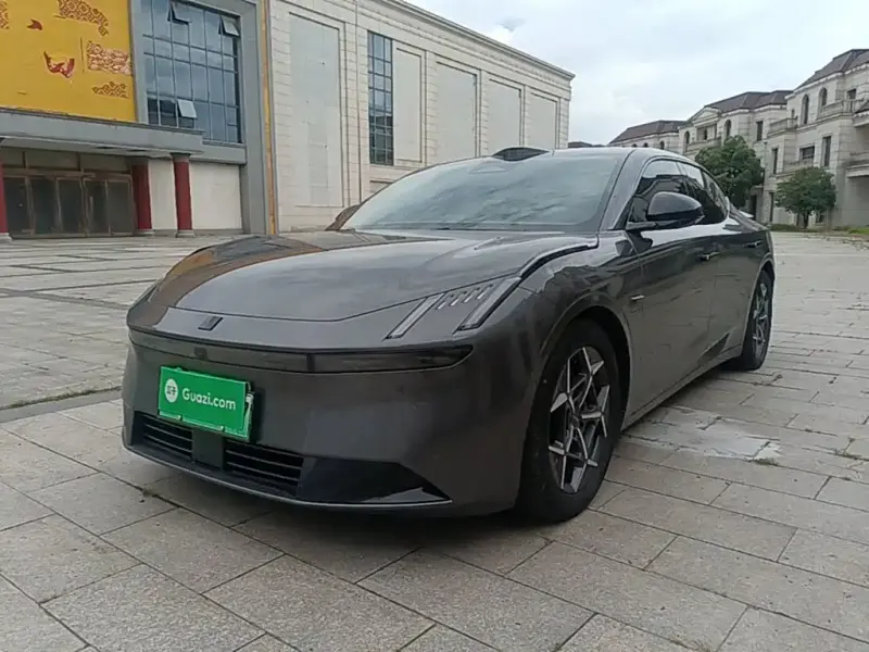 Lynk & Co Z10, 2024