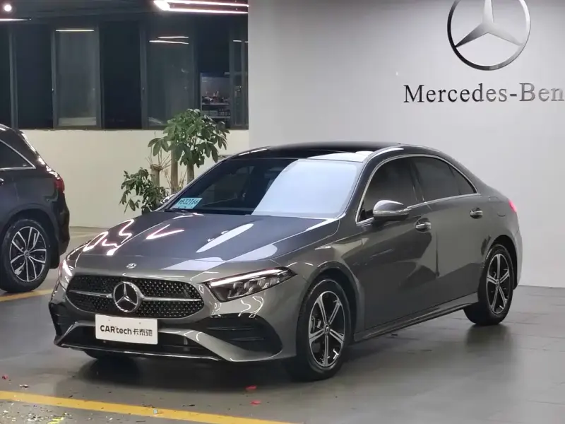 Mercedes-Benz A-Class, 2023 — фото 1