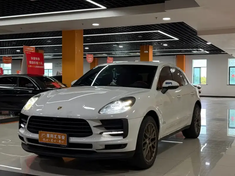 Porsche Macan, 2018