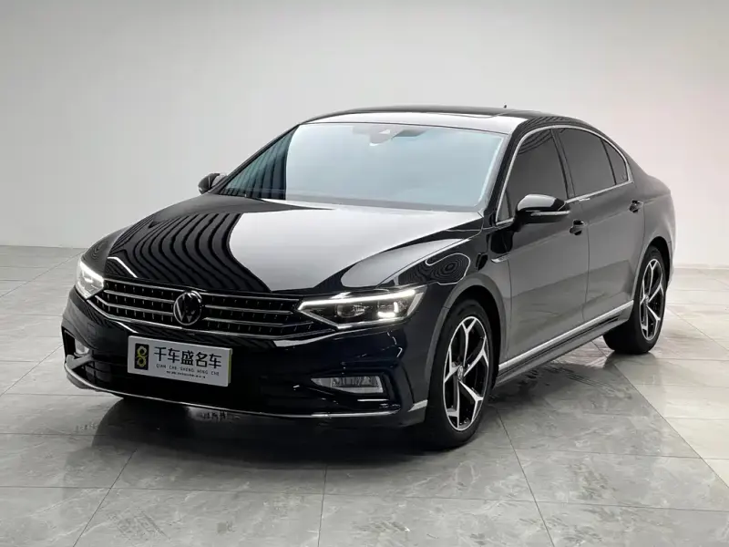 Volkswagen Magotan, 2025
