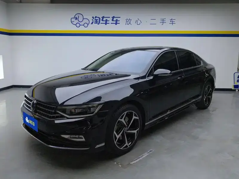Volkswagen Magotan, 2025
