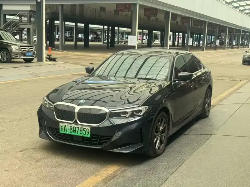 BMW i3, 2025
