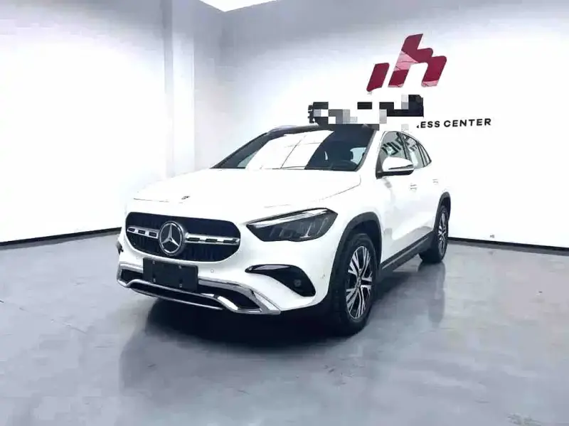 Mercedes-Benz GLA, 2024