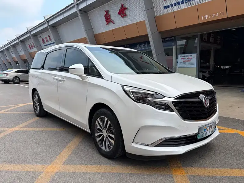 Buick GL8, 2020