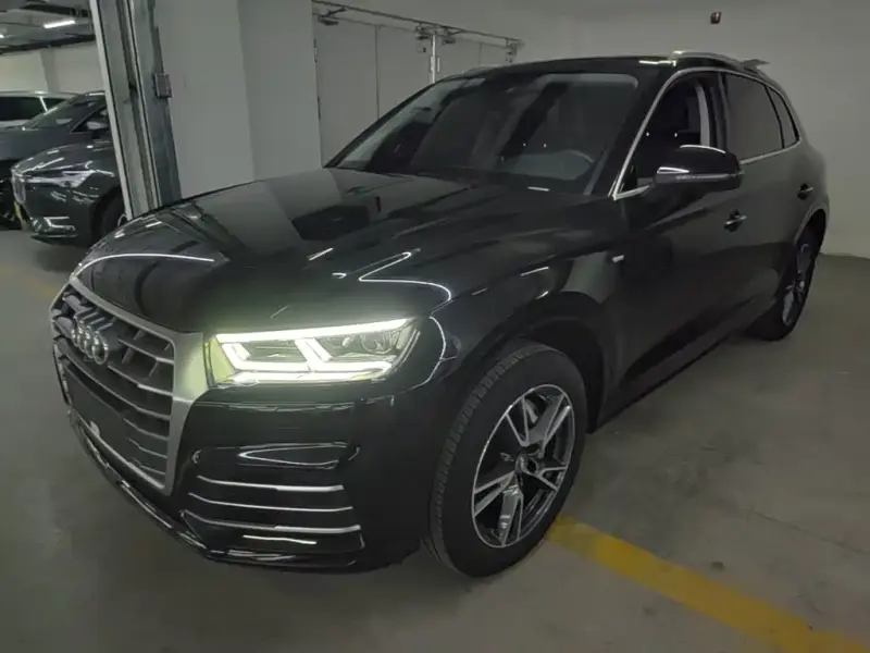 Audi Q5L, 2019