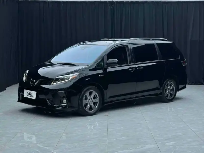 Toyota Sienna, 2019