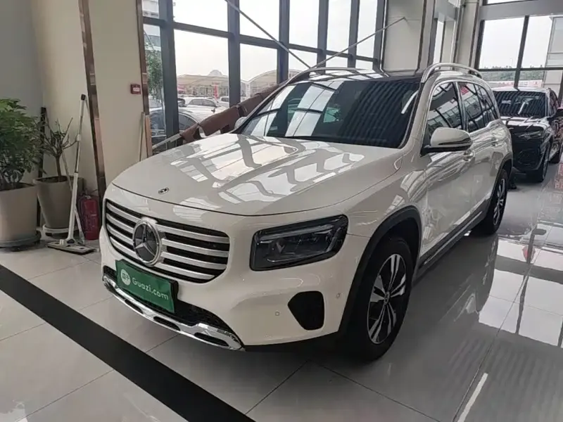 Mercedes-Benz GLB, 2024