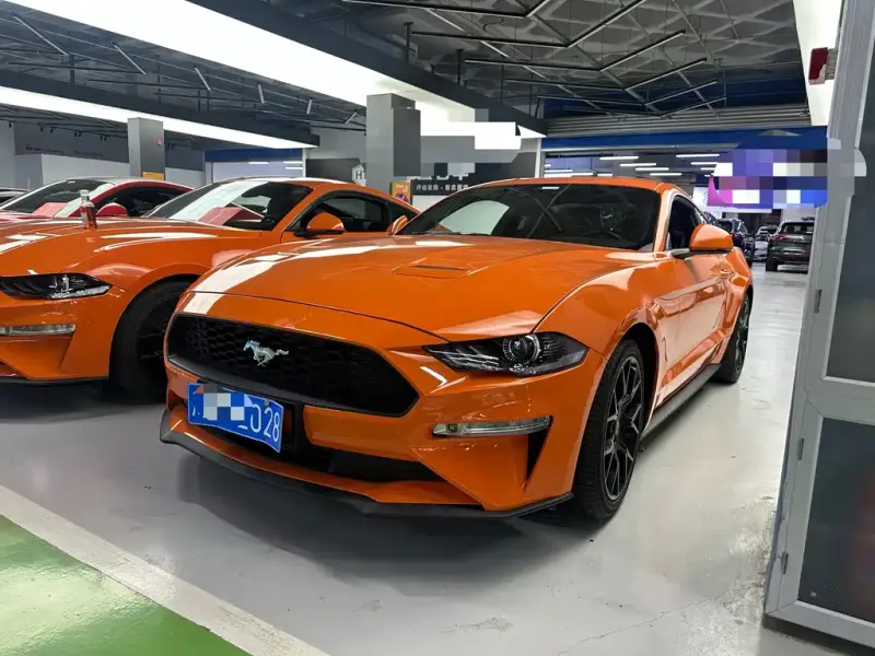 Ford Mustang, 2022