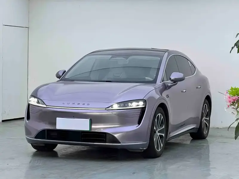 Luxeed Zhijie R7, 2025