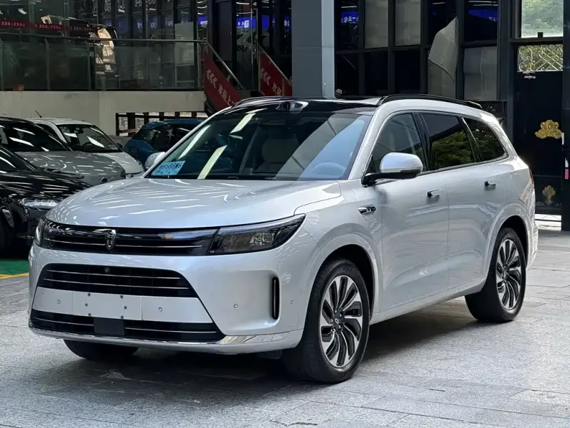 AITO M7, 2023