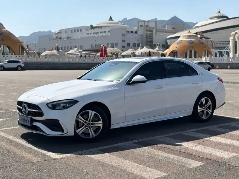 Mercedes-Benz C-Class, 2022