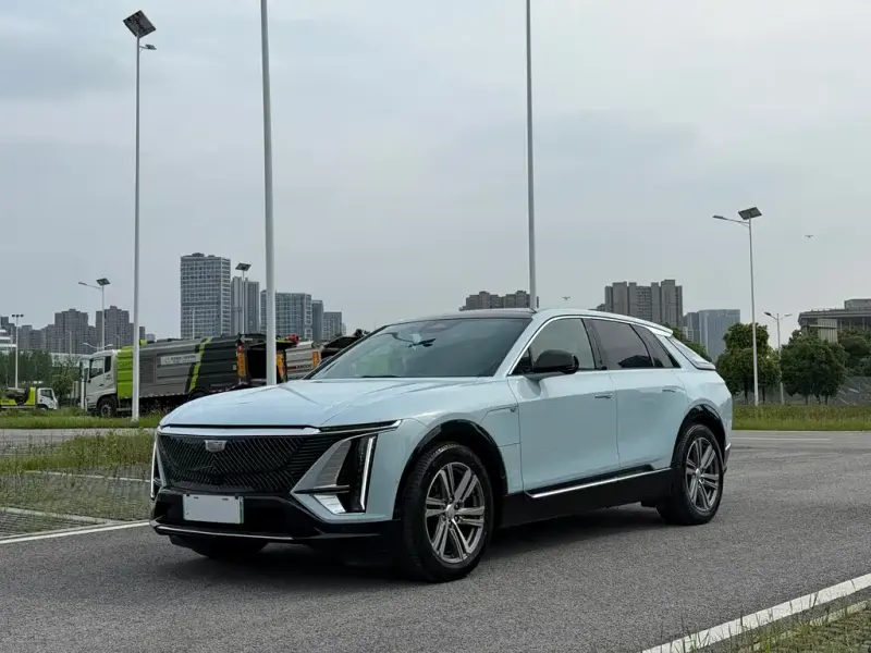 Cadillac Lyriq, 2022