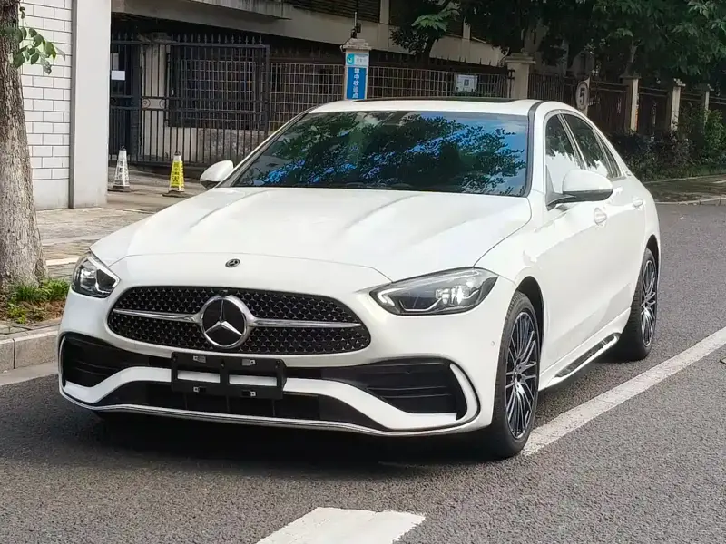 Mercedes-Benz C-Class, 2024