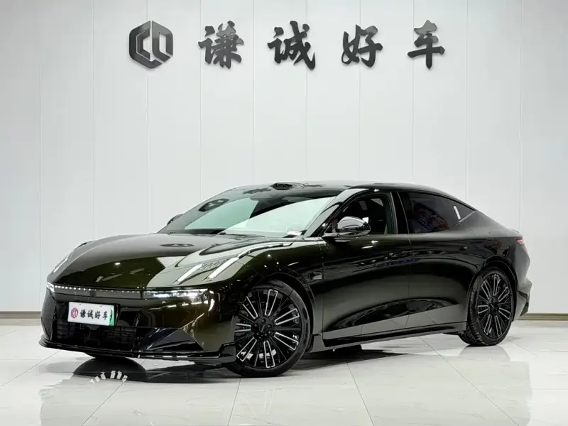 Lynk & Co 10, 2025