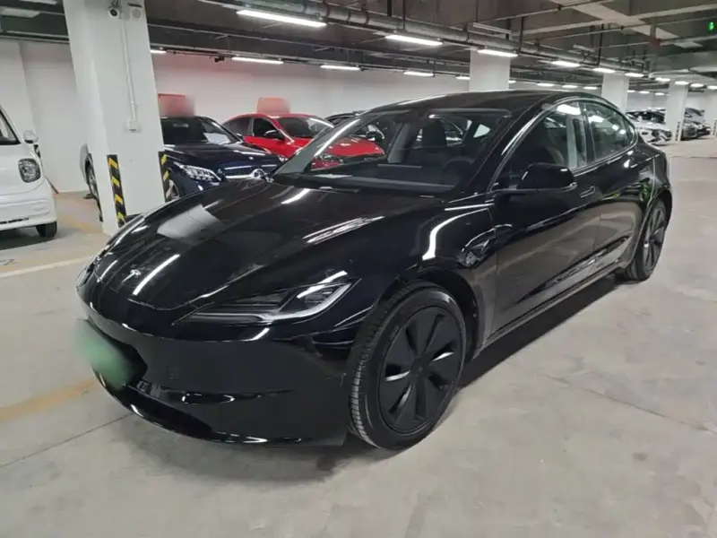 Tesla Model 3, 2024