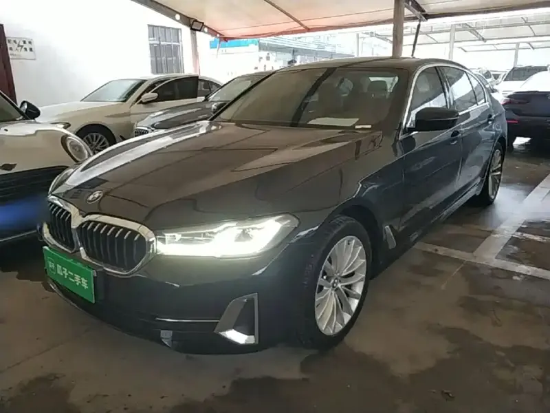 BMW 5 Series, 2022