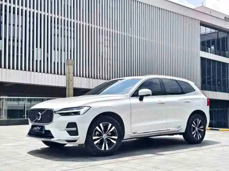 Volvo XC60, 2024 — фото 1