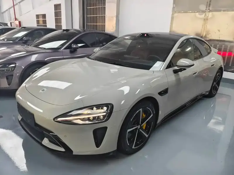Xiaomi SU7, 2025