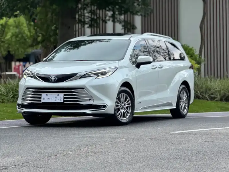 Toyota Sienna, 2022