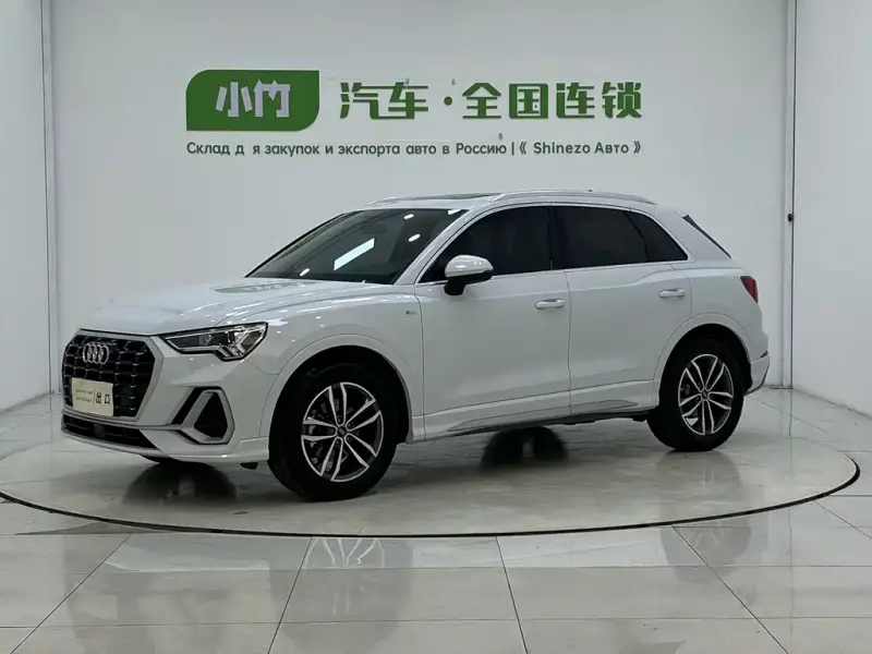 Audi Q3, 2022