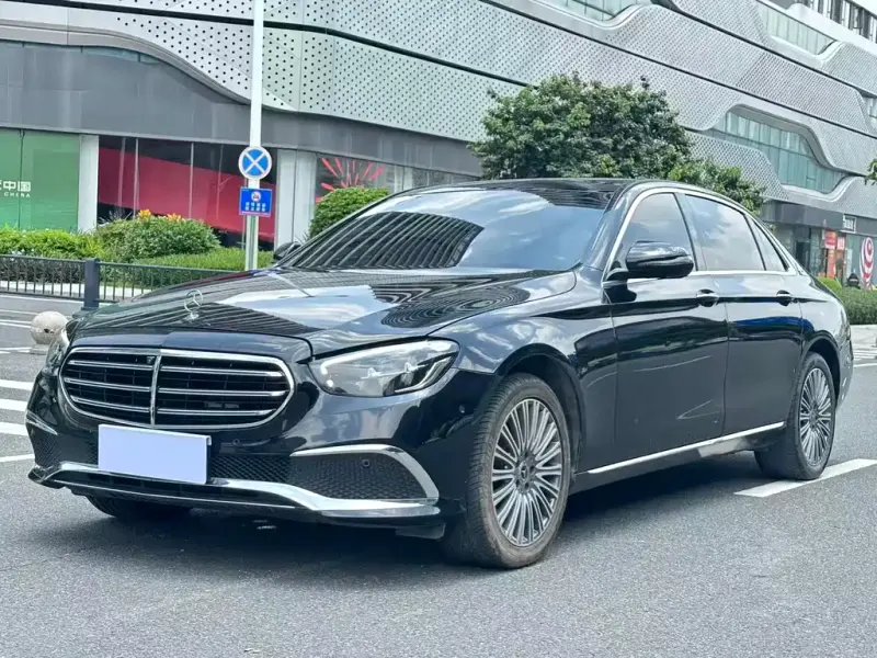 Mercedes-Benz E-Class, 2020 — фото 1
