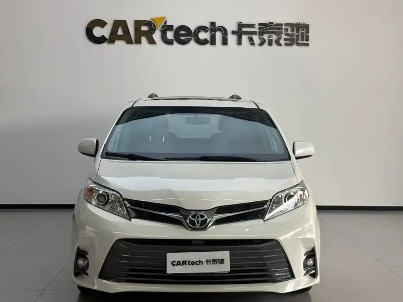 Toyota Sienna, 2019