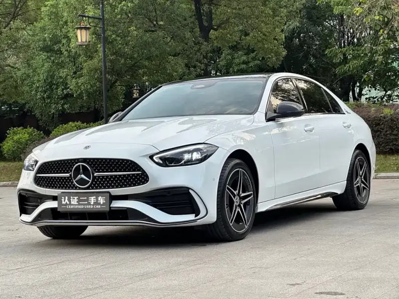 Mercedes-Benz C-Class, 2024