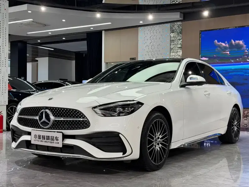 Mercedes-Benz C-Class, 2024