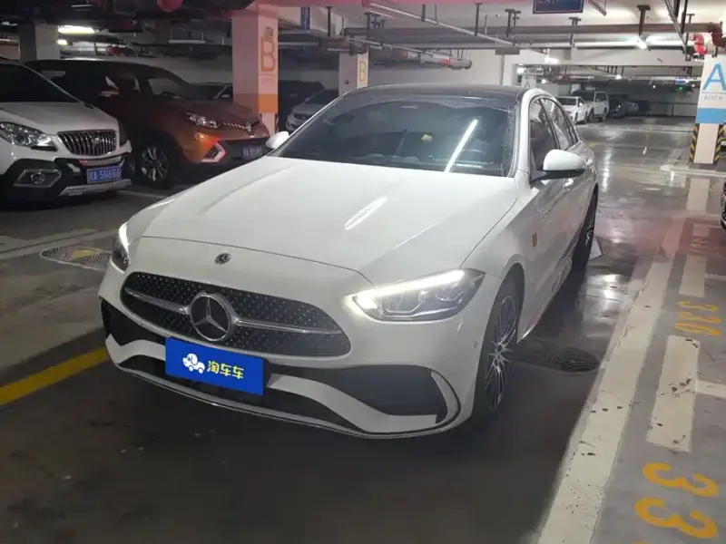 Mercedes-Benz C-Class, 2024
