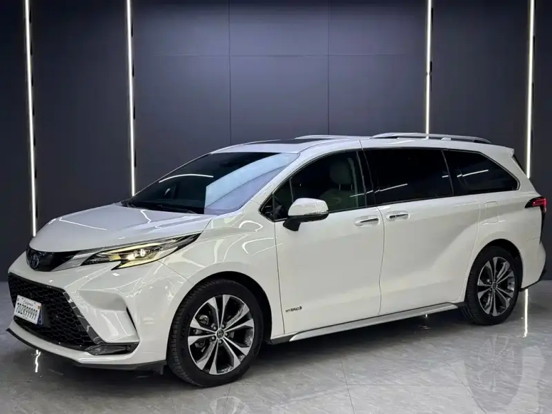 Toyota Granvia, 2024