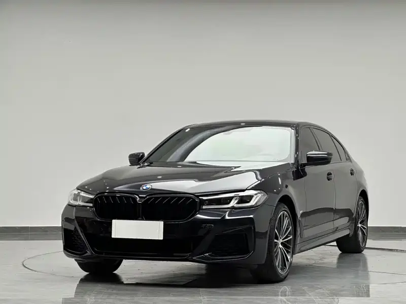 BMW 5 Series, 2022