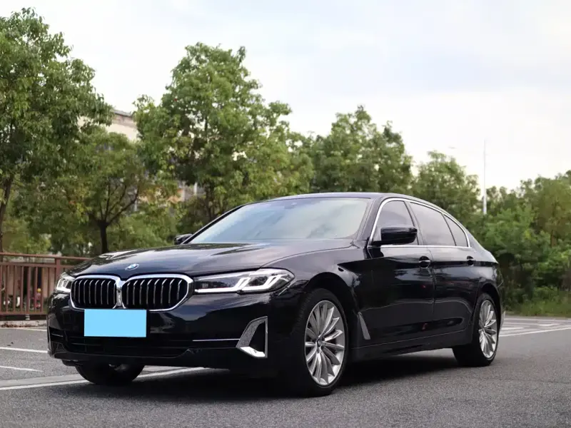BMW 5 Series, 2022