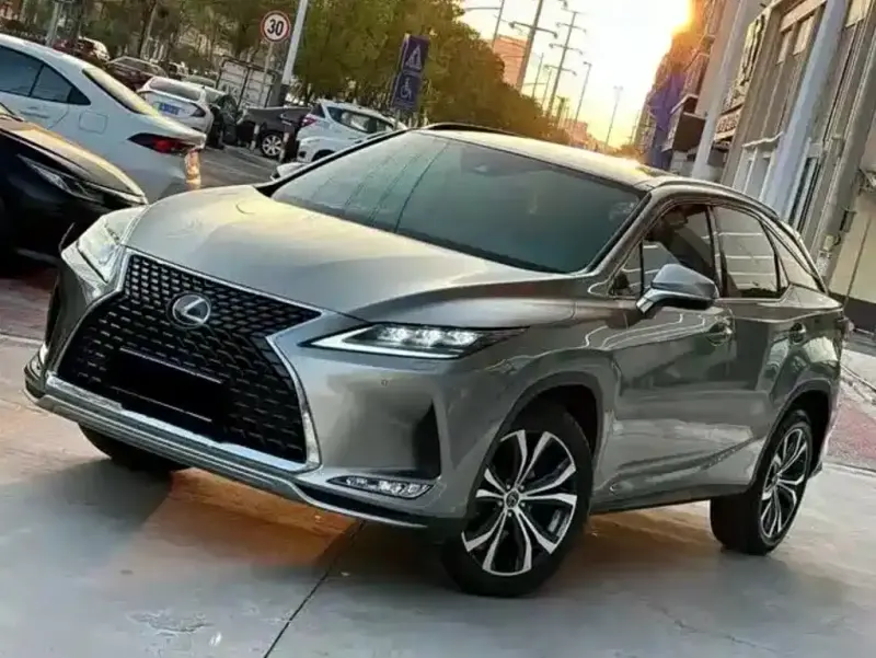 Lexus RX, 2021