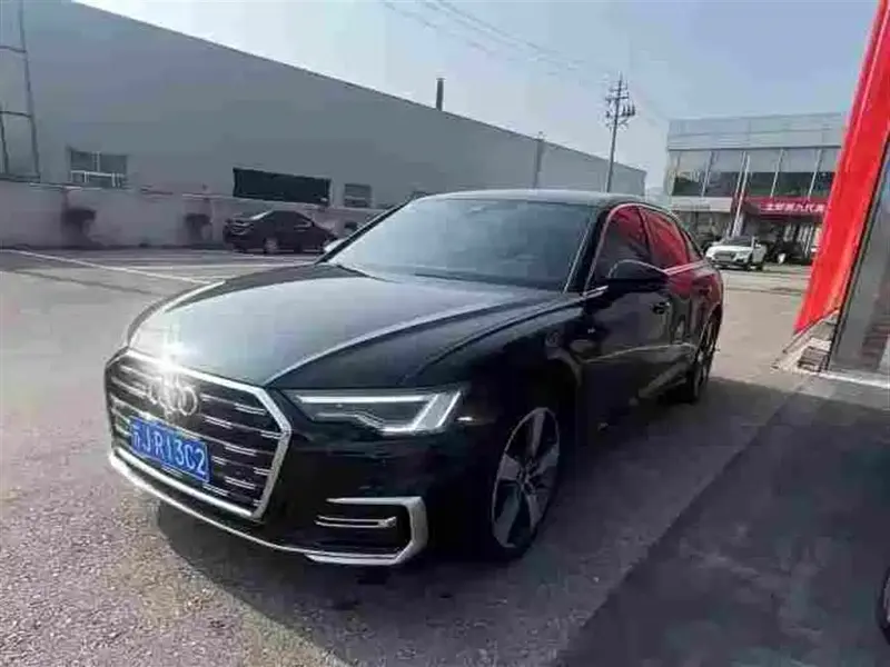 Audi A6L, 2022