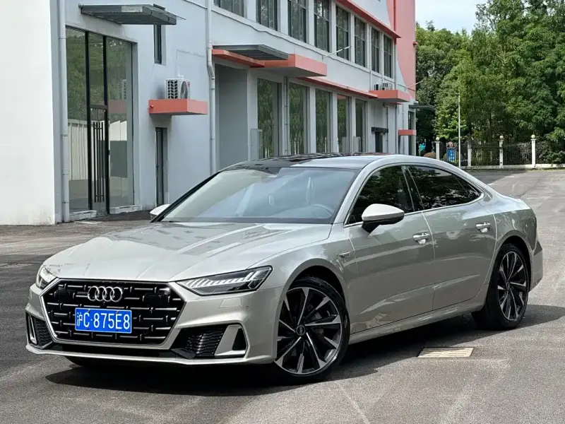 Audi A7L, 2023
