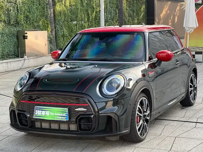 MINI JCW, 2023