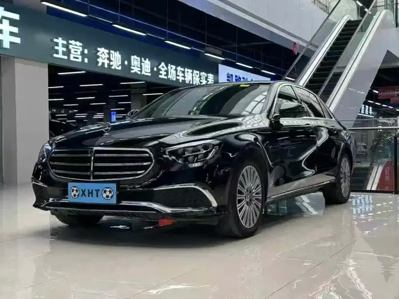 Mercedes-Benz E-Class, 2023 — фото 1