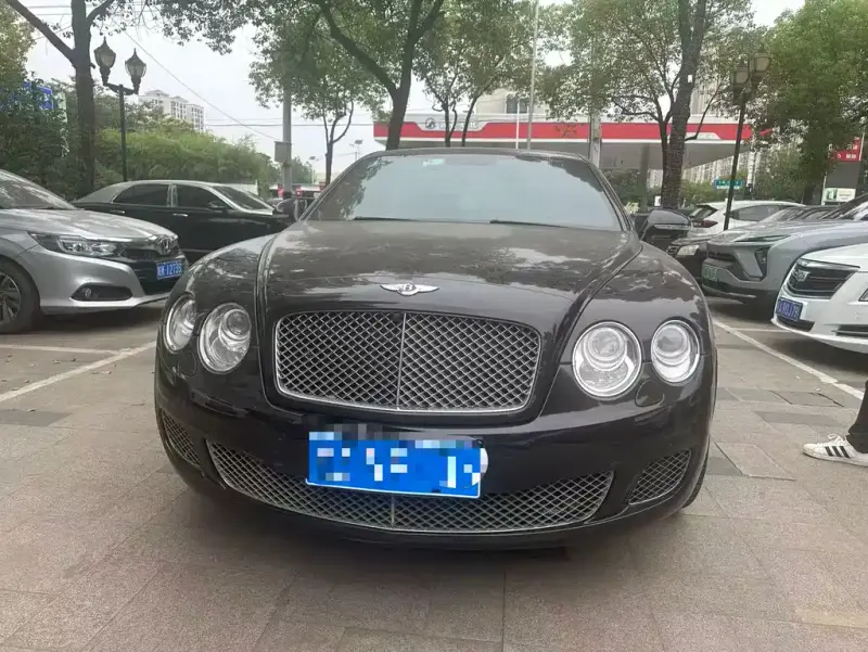 Bentley Flying Spur, 2010