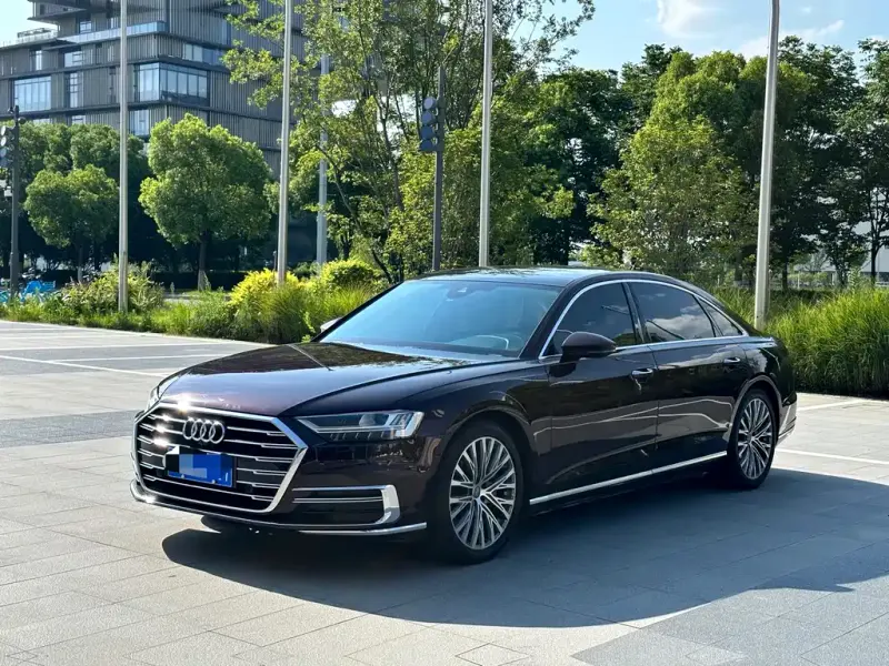 Audi A8, 2018 — фото 1