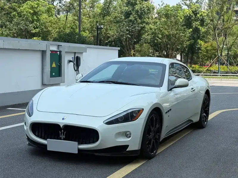 Maserati GranTurismo, 2011
