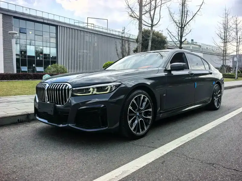 BMW 7 Series, 2020 — фото 1
