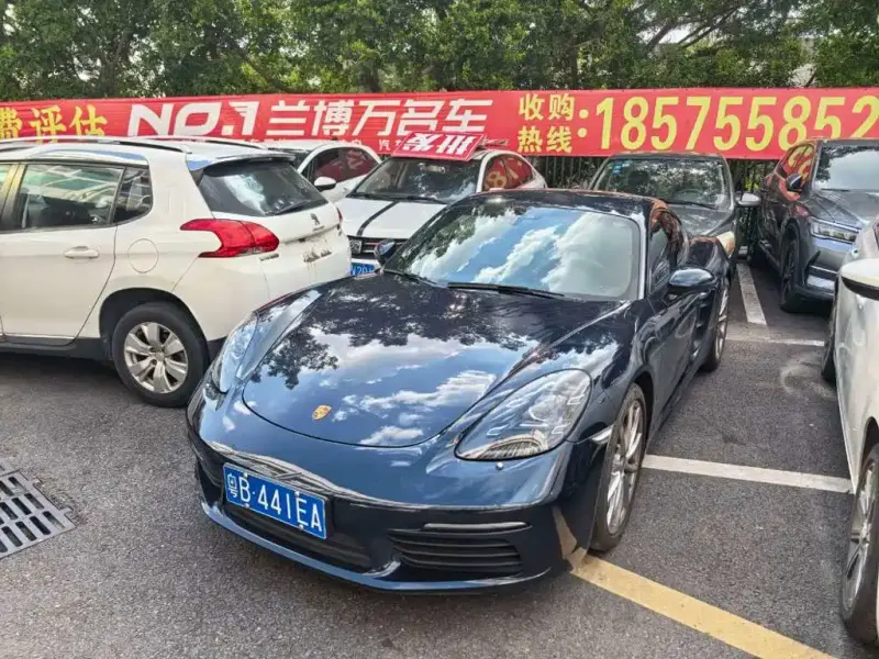 Porsche 718, 2022
