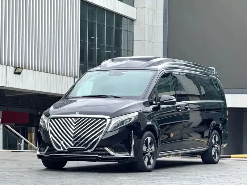 Mercedes-Benz V-Class, 2023