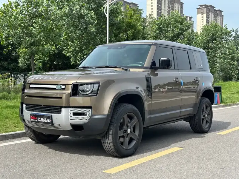 Land Rover Defender, 2021