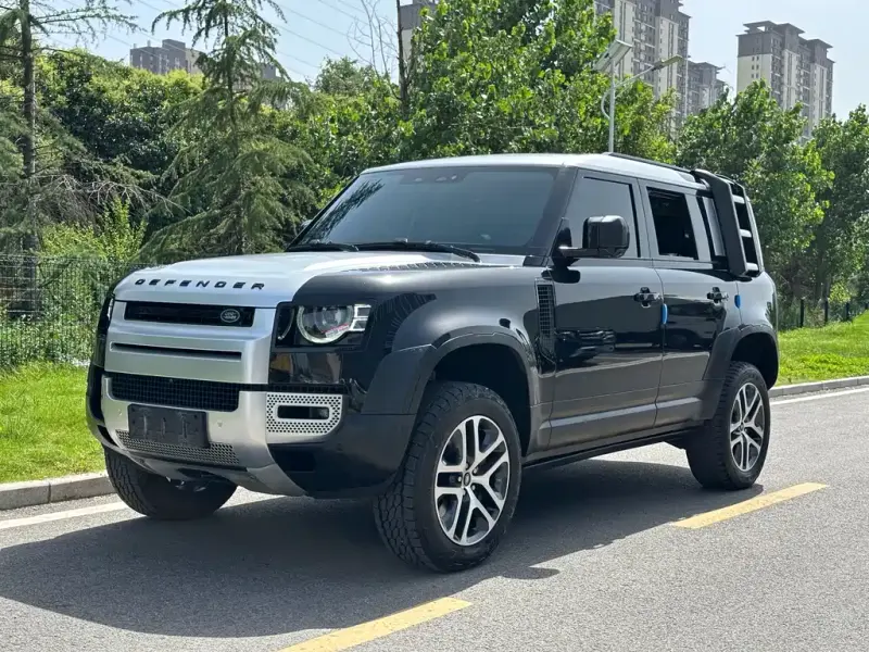 Land Rover Defender, 2021