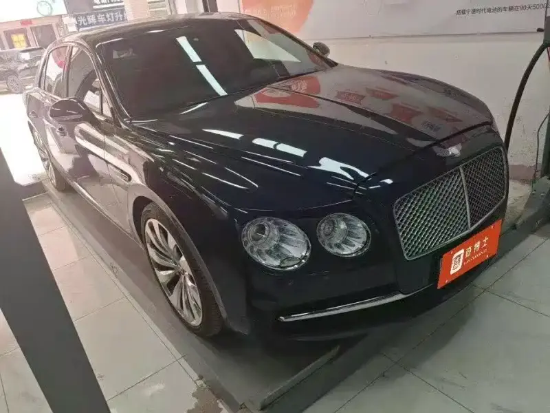 Bentley Flying Spur, 2014