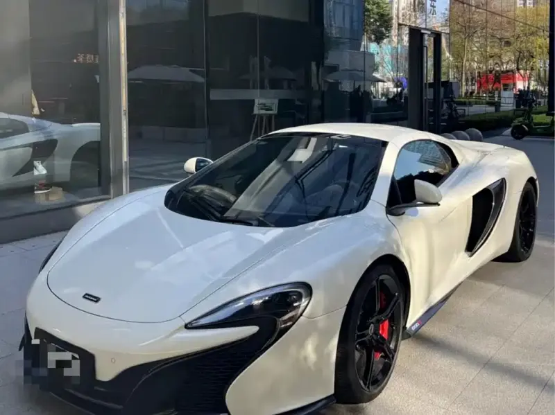 McLaren 650S, 2016