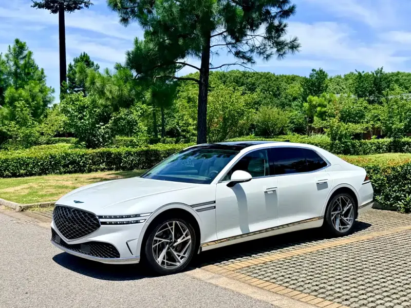 Genesis G90, 2023