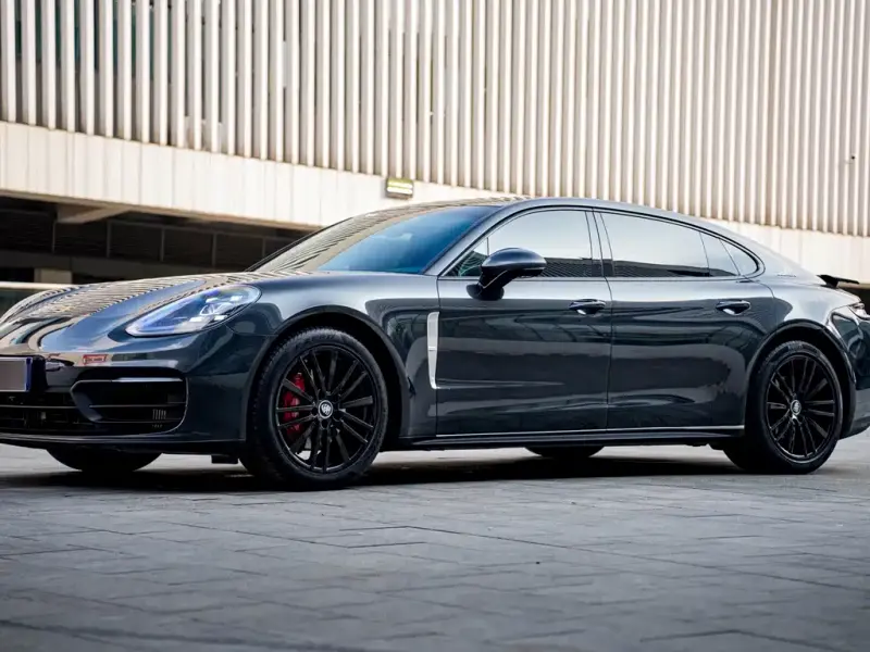 Porsche Panamera, 2021
